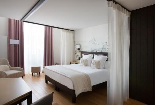 College Des Doctrinaires Hotel